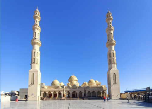 Discover Hurghada at night - Private city tour